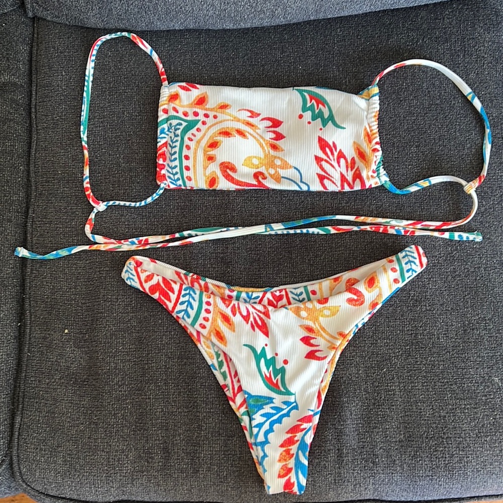Bright fun print bikini